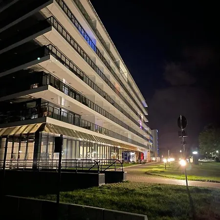 Seaside Deluxe 105 Apartment *